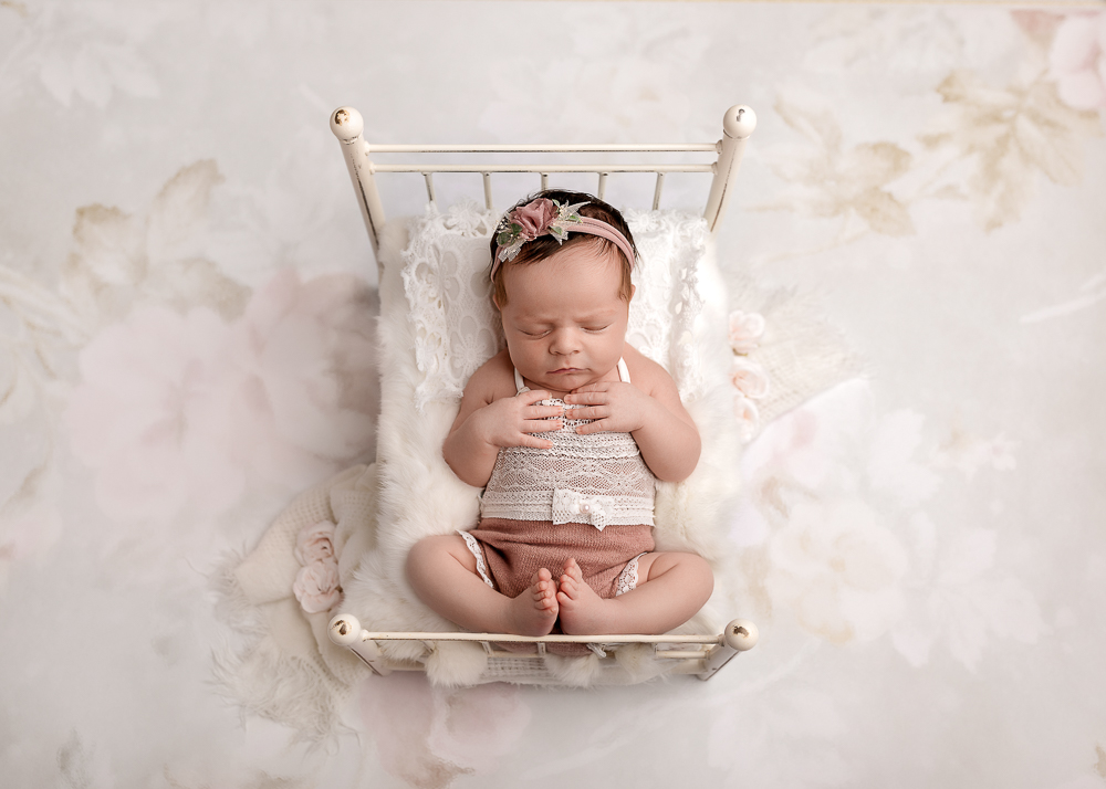 Roshana2022-6 Roshana2022 6